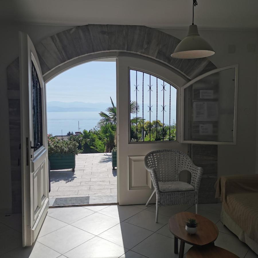 Villa Allegra Laurana Esterno foto